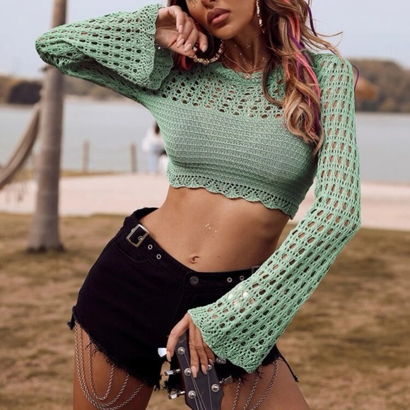 Nwt, Lavishly Paris Women’s Green Knitted Crop Top Sweater - Picture 12 of 16